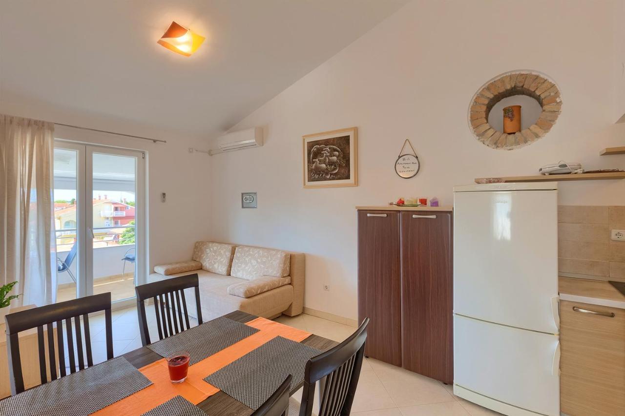 Apartments Boris 771 Fažana Dış mekan fotoğraf